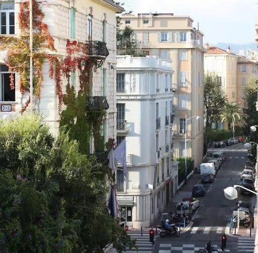 Sunny Corner Nizza